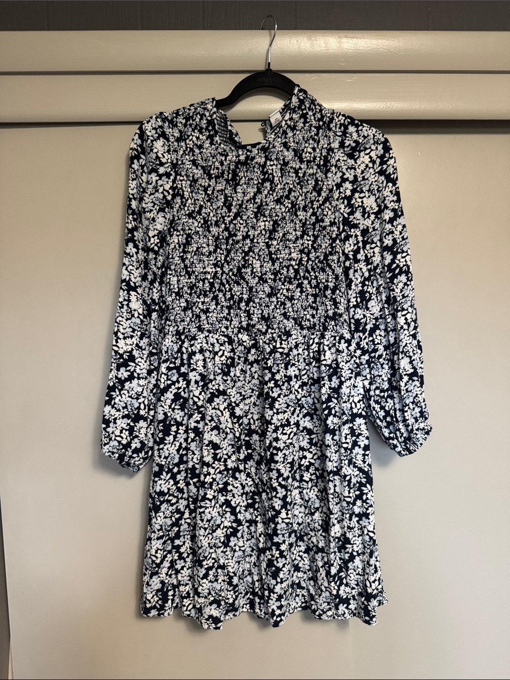 Old Navy Navy and White Floral Smocked Long-Sleeve Mini Dress